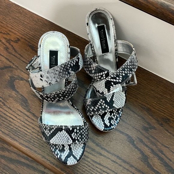 WHBM WELLINGTON PLATFORM PYTHON WEDGE 6.5 M - Picture 6 of 10